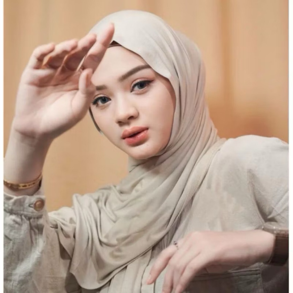 PROMO Pashmina Kaos Rayon Premium Adem Lentur - foto 8 dari 10, adikaulia3