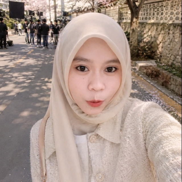 Putrimaira - Viscose Bamboo Shawl (Pashmina Modal Double Stitch) - Foto ulasan pembeli