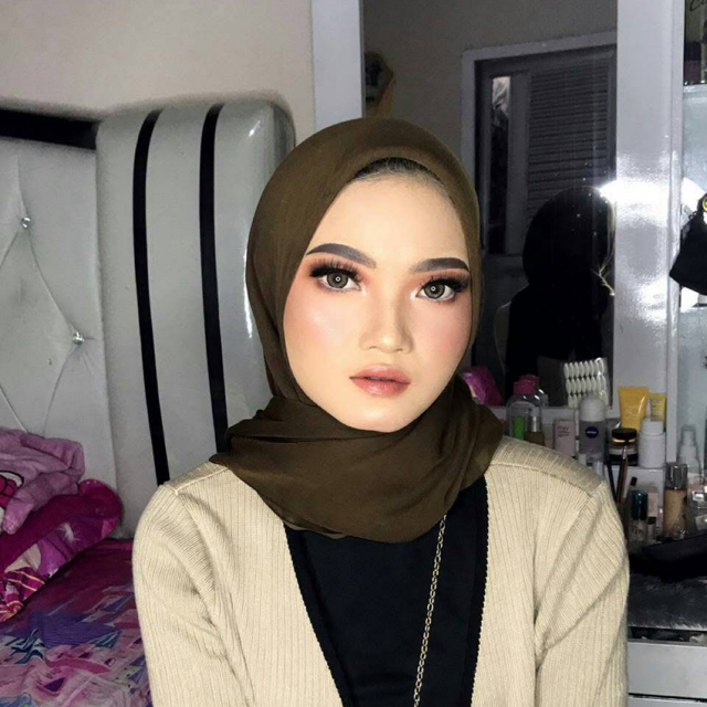 Putrimaira - Viscose Bamboo Shawl (Pashmina Modal Double Stitch) - Foto ulasan pembeli