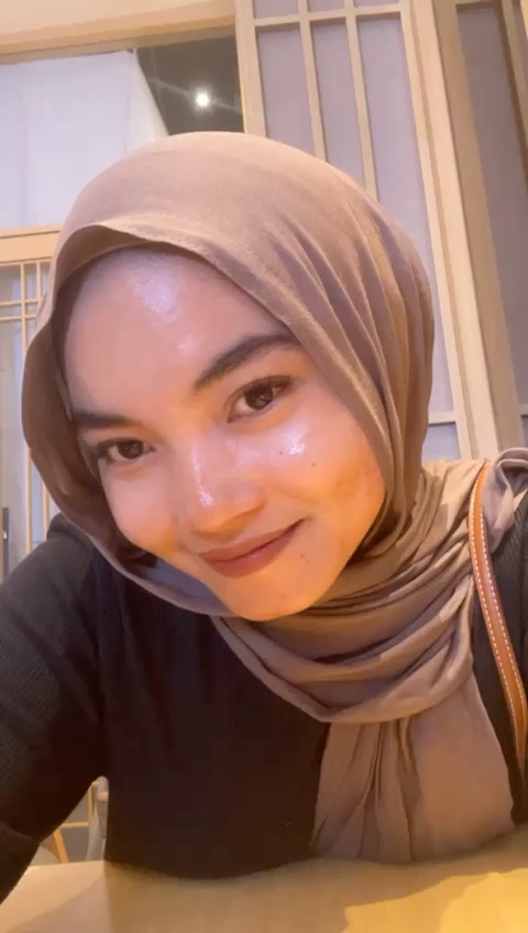 Putrimaira - Viscose Bamboo Shawl (Pashmina Modal Double Stitch) - Foto ulasan pembeli