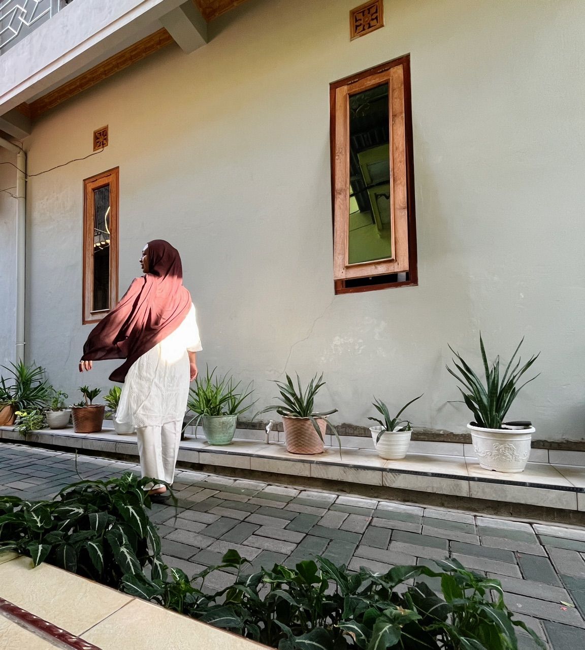 Qaraa Wear Pashmina Viscose Bamboo Premium Lembut Mewah Terlaris - foto 6 dari 10
