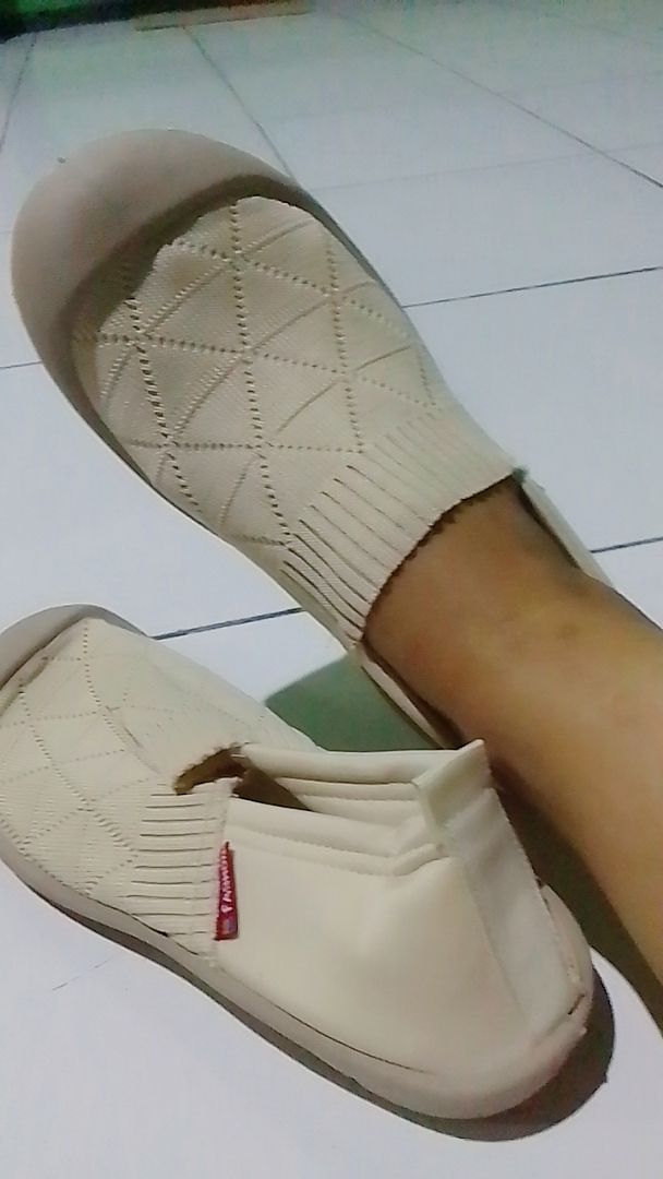RAV Sepatu Slip On Wanita Casual Import Flat - Foto ulasan pembeli