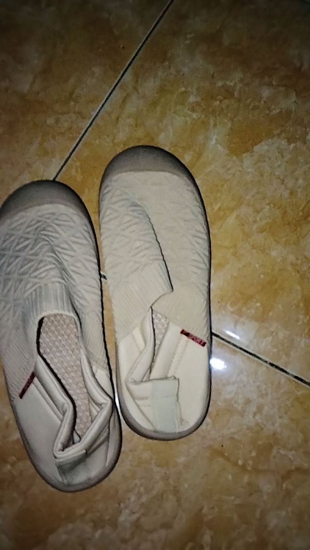 RAV Sepatu Slip On Wanita Casual Import Flat - Foto ulasan pembeli