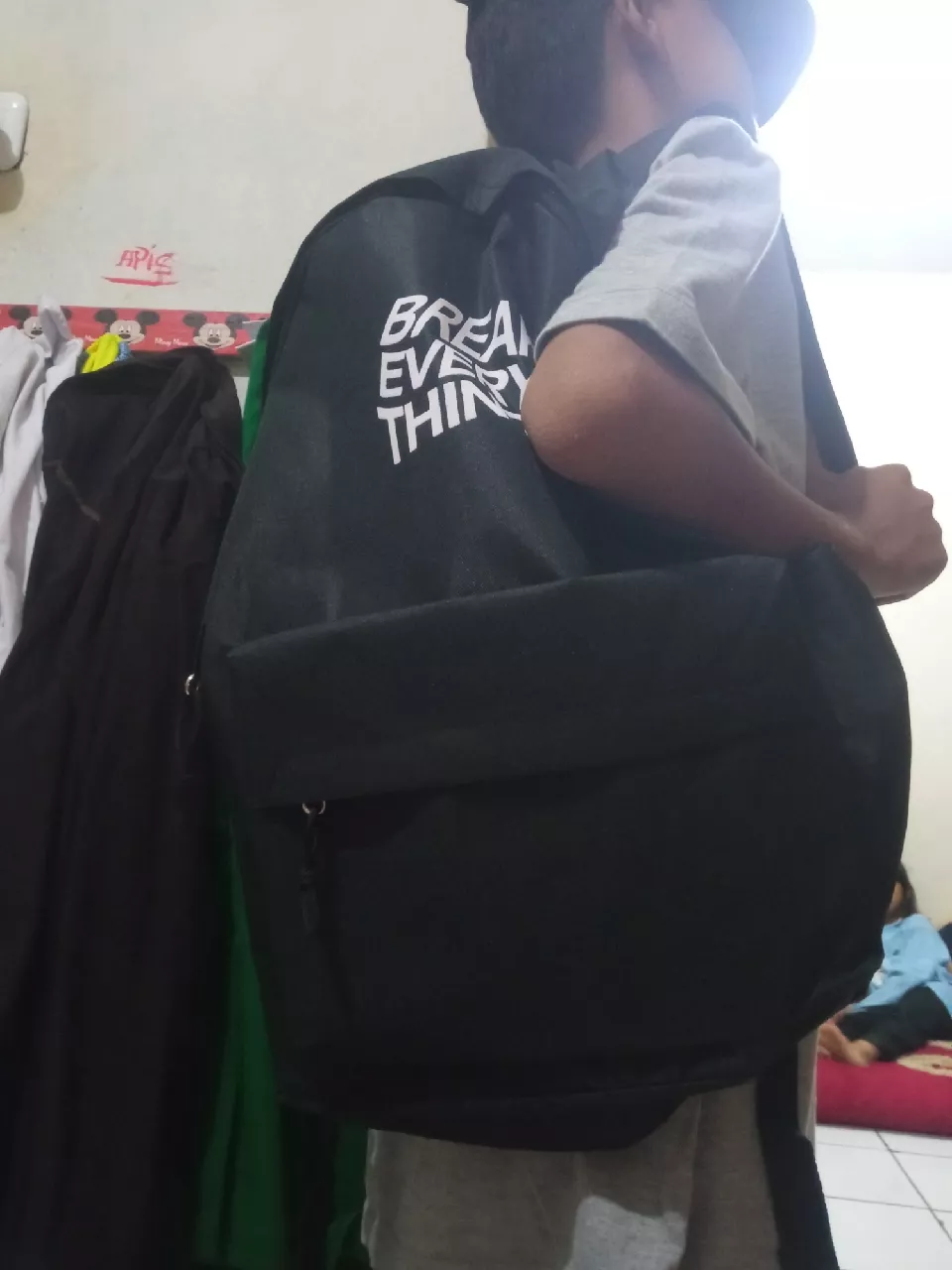 Ransel Sekolah Hitam Tas Laptop Max 15 Incn - Foto ulasan pembeli