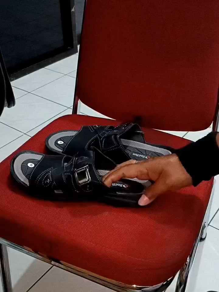 RedRox Sandal Pria Slop Kulit Terbaru Greeks - Vort 02 - Foto ulasan pembeli
