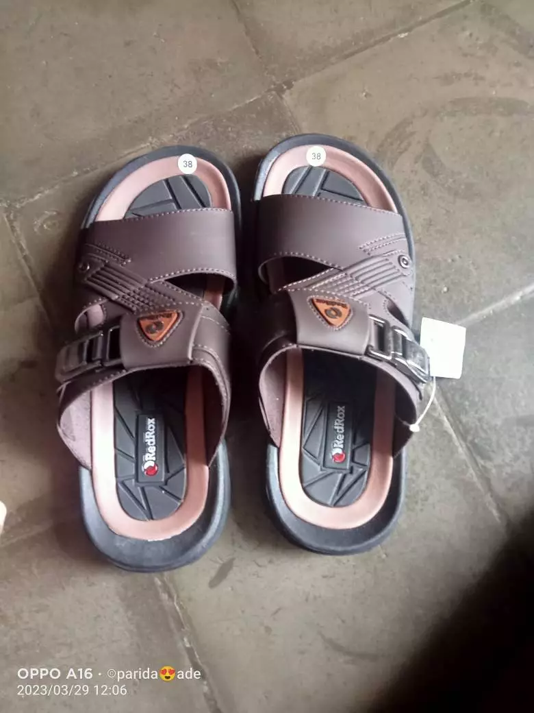 RedRox Sandal Pria Slop Kulit Terbaru Greeks - Vort 02 - Foto ulasan pembeli