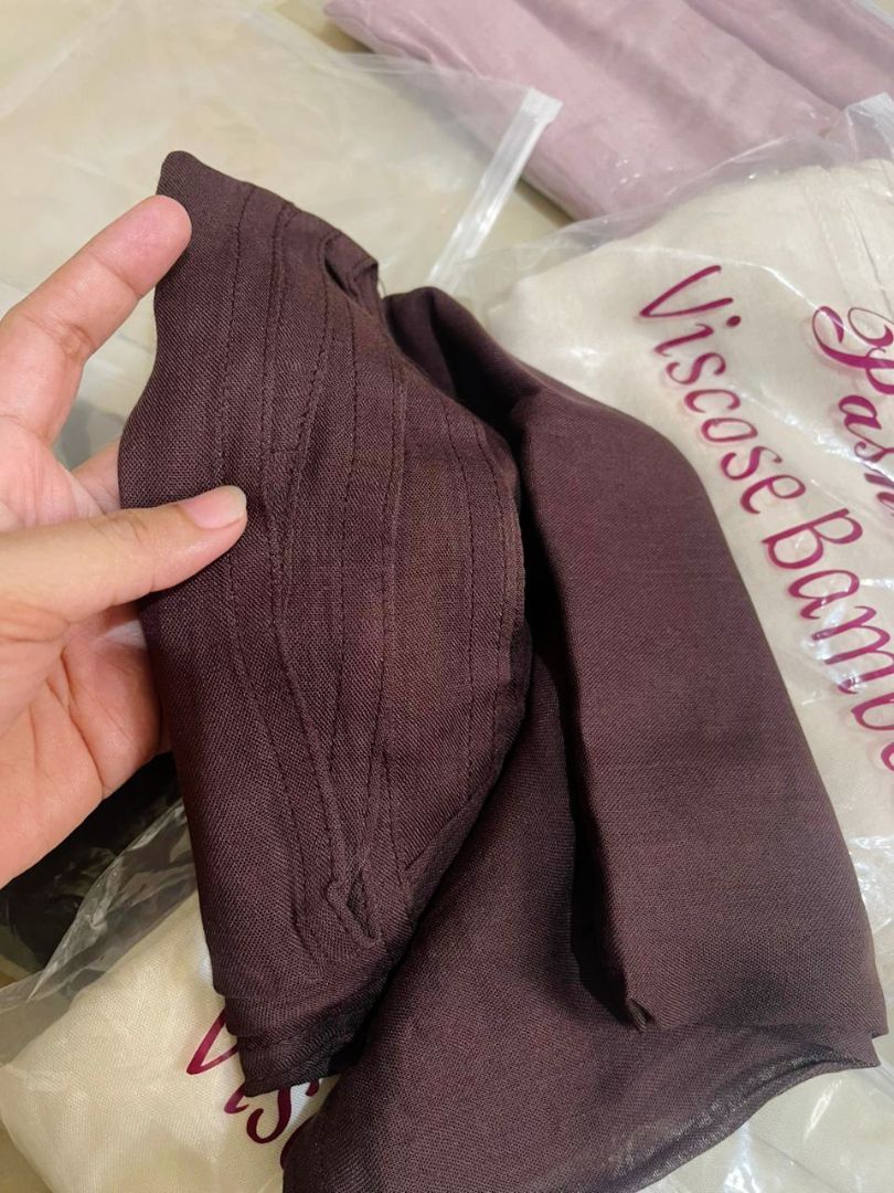 RESYAH HIJAB~ Shawl Hijab Pashmina Viscose Bamboo Premium Eksklusif Lembut - Foto ulasan pembeli