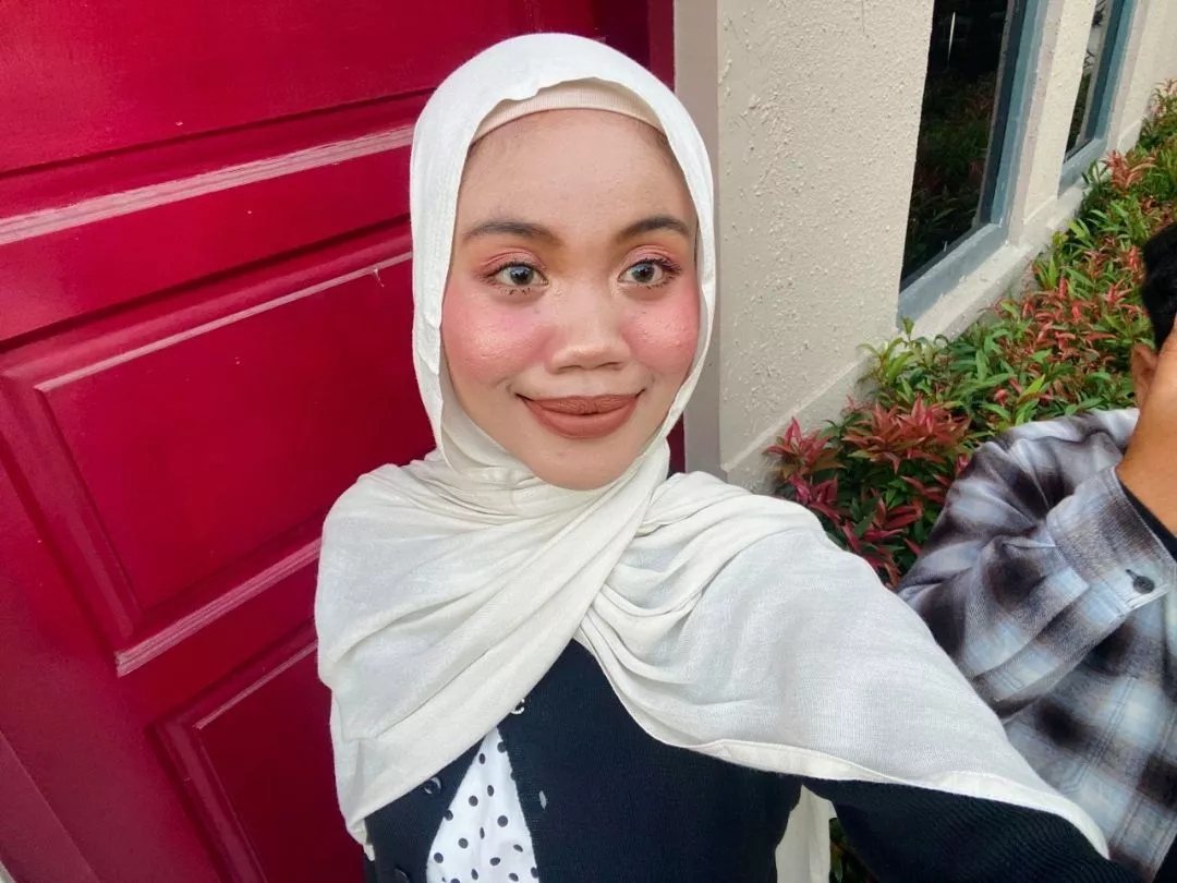RhenoHijab Pashmina Viscose Bamboo Premium | Hijab Kekinian Adem Lembut Nyaman - Foto ulasan pembeli