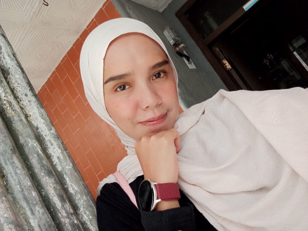 RhenoHijab Pashmina Viscose Bamboo Premium | Hijab Kekinian Adem Lembut Nyaman - Foto ulasan pembeli