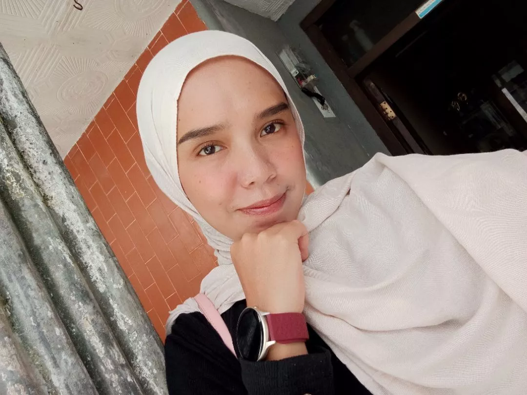 RhenoHijab Pashmina Viscose Bamboo Premium | Hijab Kekinian Adem Lembut Nyaman - Foto ulasan pembeli