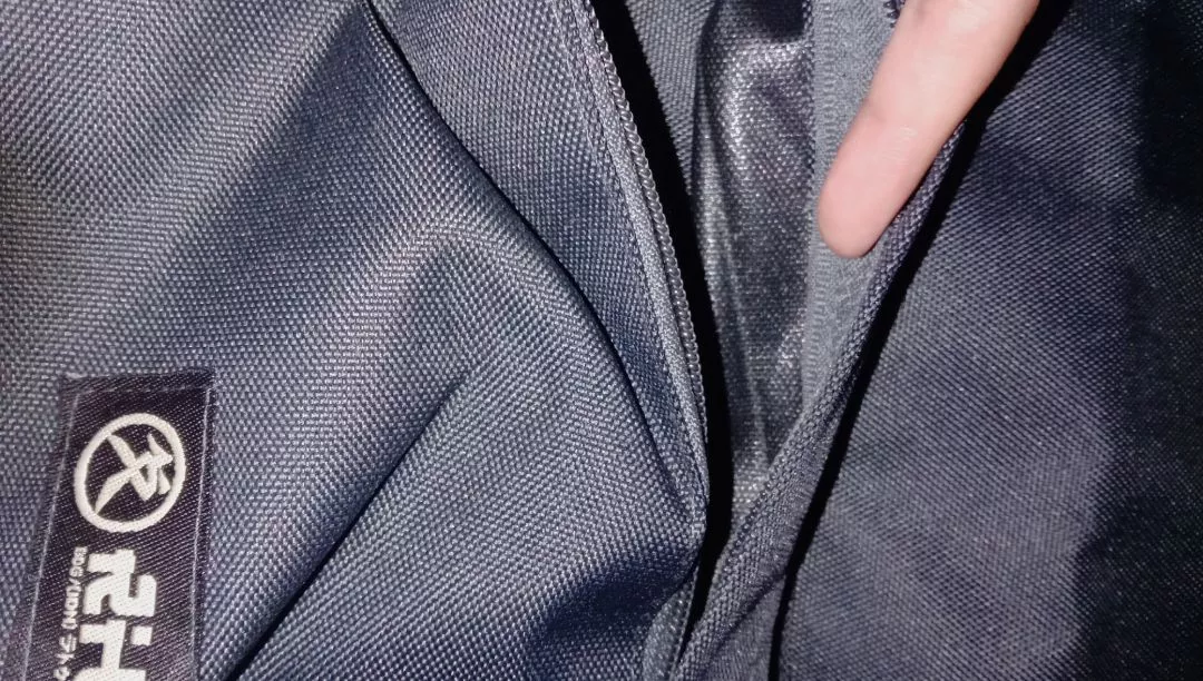 RHID - Tas Ransel Sekolah Pria Wanita Unisex Anti Air - Foto ulasan pembeli