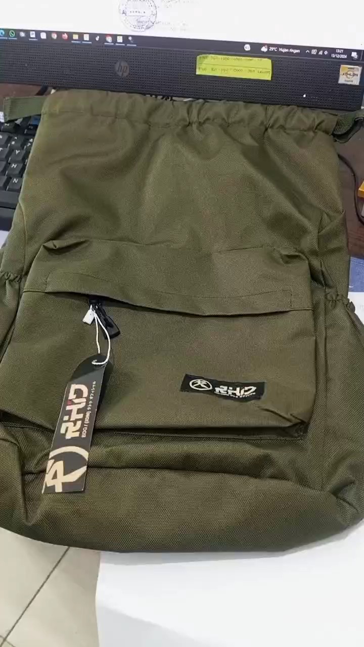 RHID - Tas Ransel Sekolah Pria Wanita Unisex Anti Air - Foto ulasan pembeli