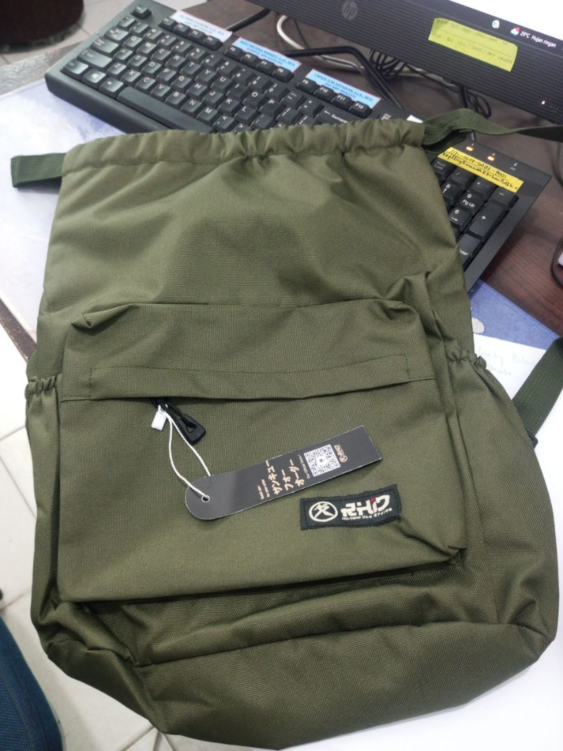 RHID - Tas Ransel Sekolah Pria Wanita Unisex Anti Air - Foto ulasan pembeli