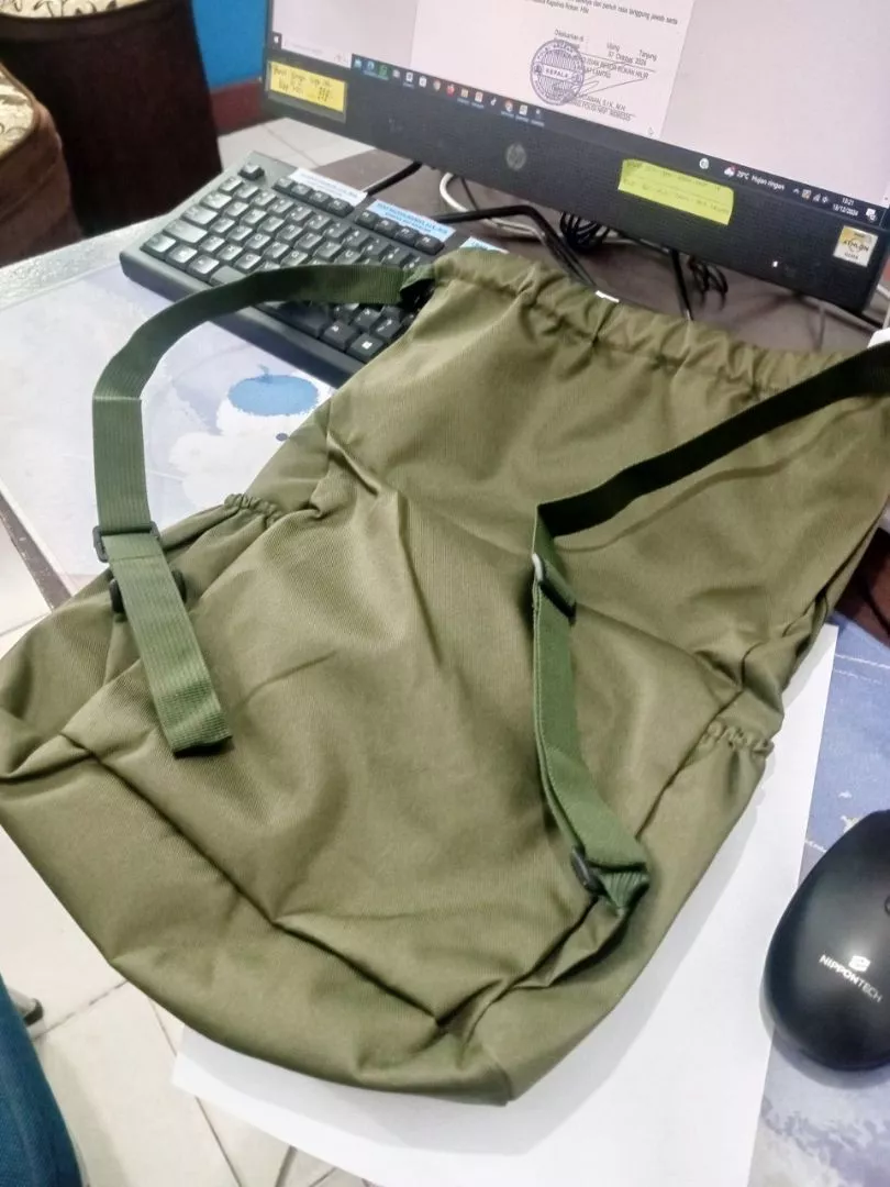 RHID - Tas Ransel Sekolah Pria Wanita Unisex Anti Air - Foto ulasan pembeli