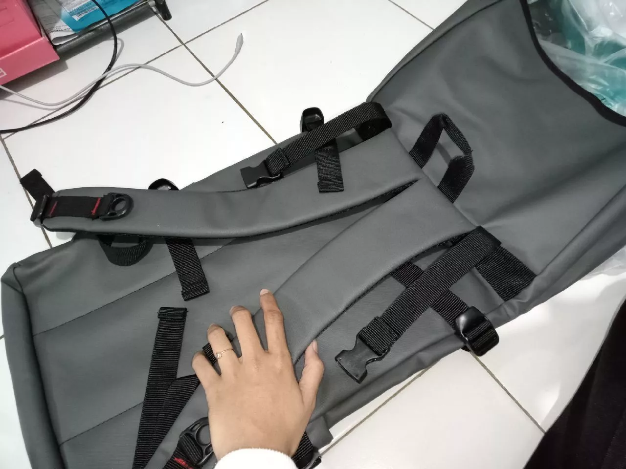 Rittop Ransel Backpack Pria Wanita Waterproof 45L - Foto ulasan pembeli