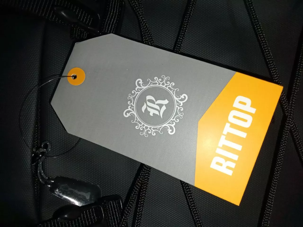 Rittop Ransel Backpack Pria Wanita Waterproof 45L - Foto ulasan pembeli