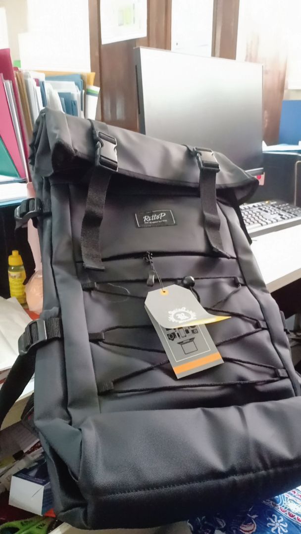 Rittop Ransel Backpack Pria Wanita Waterproof 45L - Foto ulasan pembeli