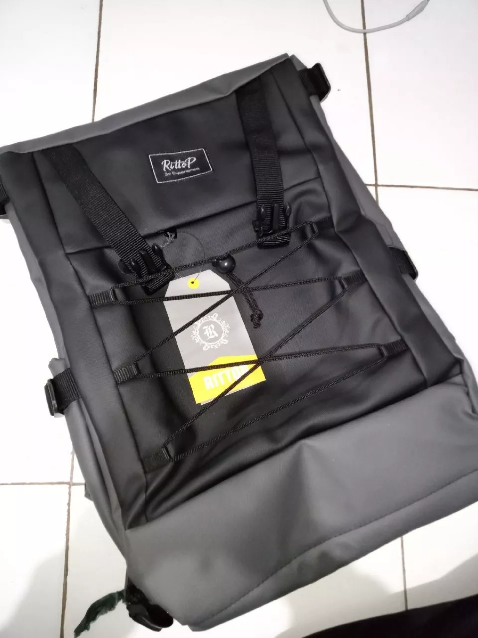 Rittop Ransel Backpack Pria Wanita Waterproof 45L - Foto ulasan pembeli