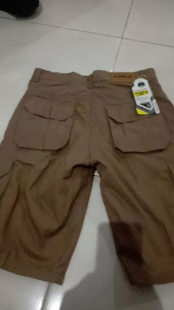Riverline19 Celana Cargo Pendek Pria Abu Tua - Foto ulasan pembeli