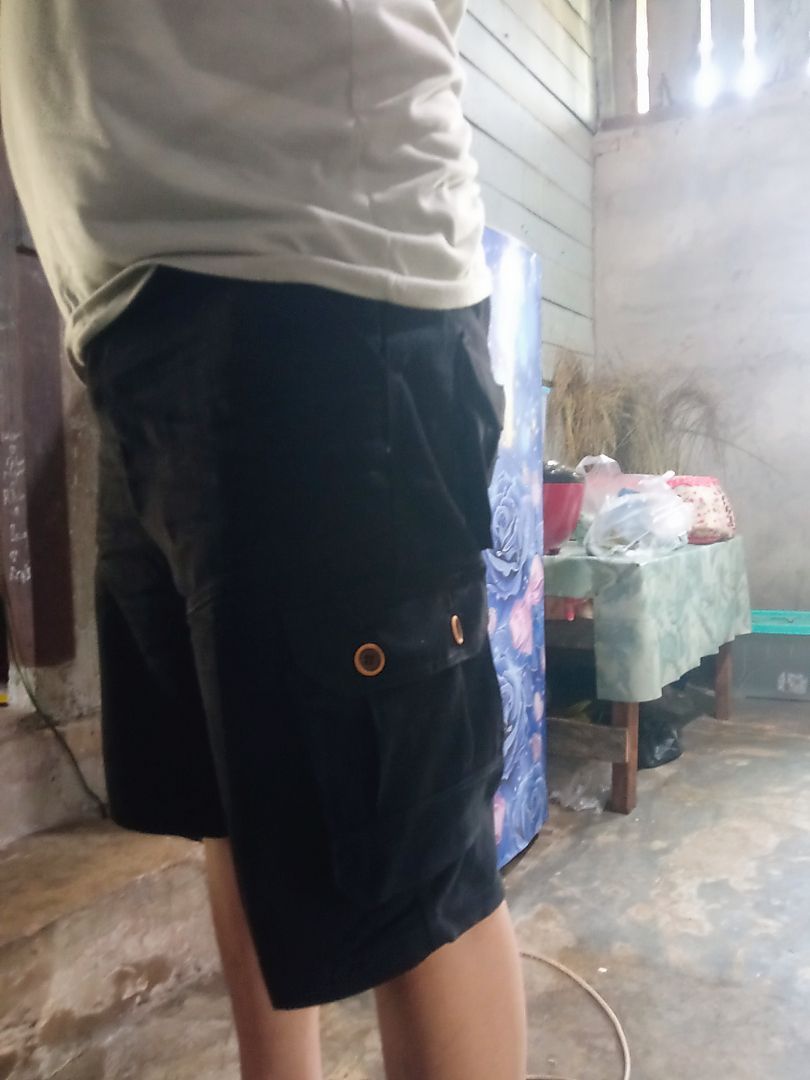 Riverline19 Celana Cargo Pendek Pria Abu Tua - Foto ulasan pembeli