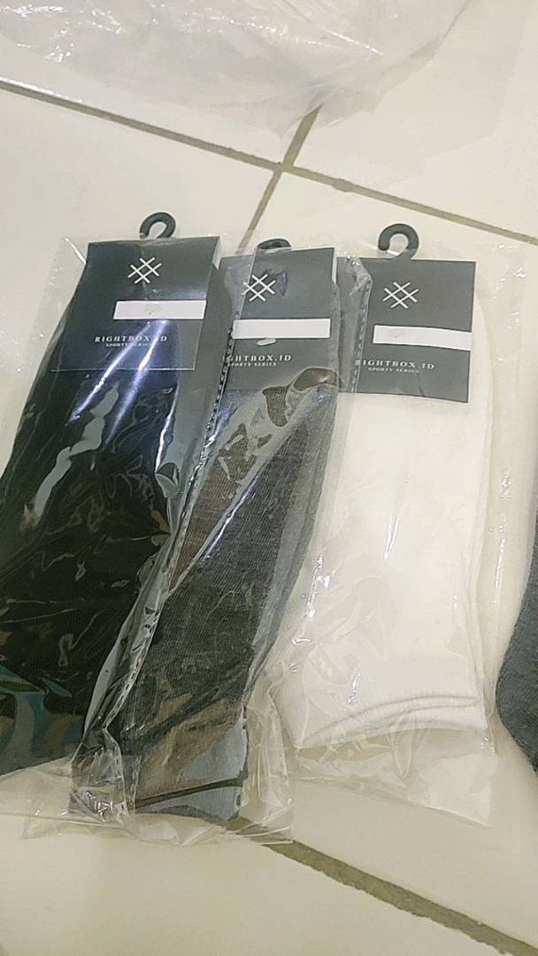 Rightbox BIG SIZE Kaos Kaki Jumbo Pria, Pendek Semata Kaki, Ukuran Besar, Bisa Digunakan Untuk Size 46 s/d 48 - Foto ulasan pembeli