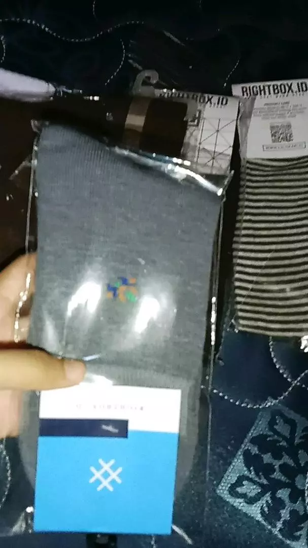 Rightbox, Kaos Kaki Kerja Pria Pendek Setengah Betis Motif Minimalis - Foto ulasan pembeli