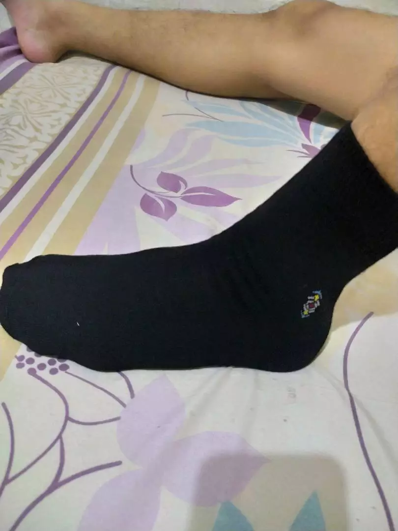 Rightbox ID, Grosir Kaos Kaki Pria, Motif Kantor, Pendek Setengah Betis - Foto ulasan pembeli