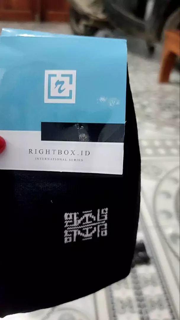 Rightbox ID, Grosir Kaos Kaki Pria, Motif Kantor, Pendek Setengah Betis - Foto ulasan pembeli