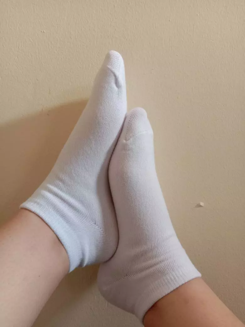 RIGHTBOX ID - Kaos Kaki Pendek Polos Semata Kaki Ankle Socks Premium Pria Wanita Dewasa Fit 37 -43 - Foto ulasan pembeli