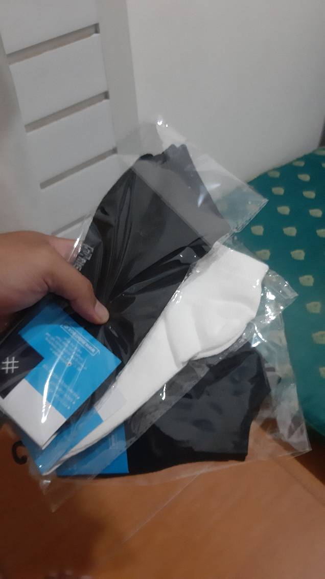 RIGHTBOX ID - Kaos Kaki Pendek Polos Semata Kaki Ankle Socks Premium Pria Wanita Dewasa Fit 37 -43 - Foto ulasan pembeli