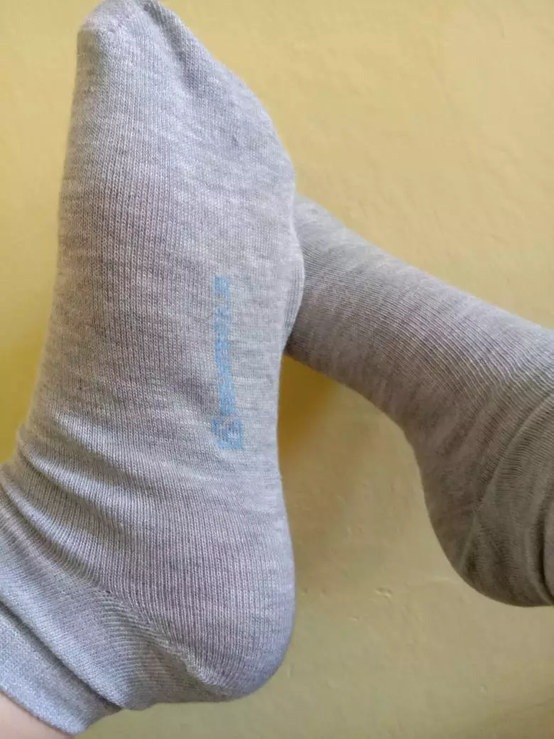 RIGHTBOX ID - Kaos Kaki Pendek Polos Semata Kaki Ankle Socks Premium Pria Wanita Dewasa Fit 37 -43 - Foto ulasan pembeli