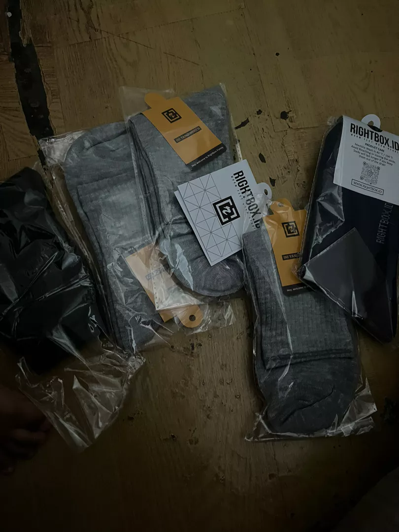 Rightbox ID, Kaos Kaki Pria, Kantor Polos, Pendek Setengah Betis, One Size Dewasa - Foto ulasan pembeli