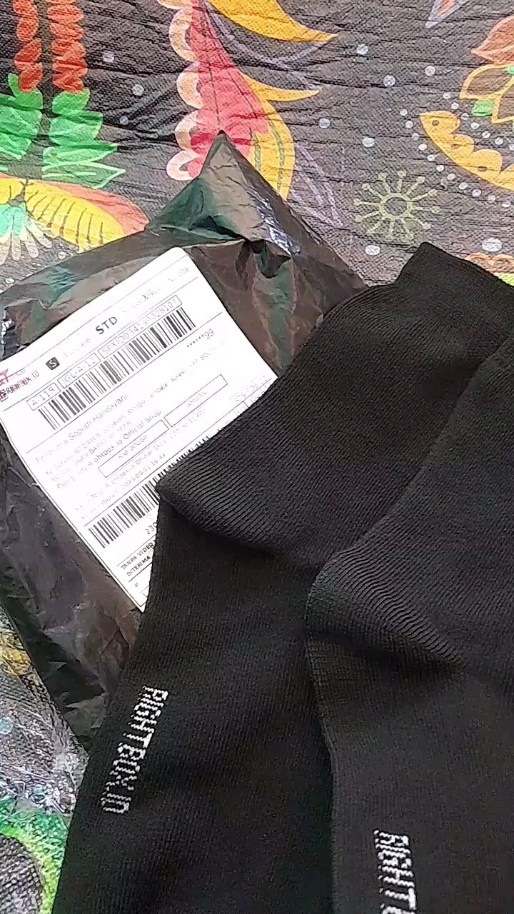 Rightbox ID, Kaos Kaki Pria, Kantor Polos, Pendek Setengah Betis, One Size Dewasa - Foto ulasan pembeli