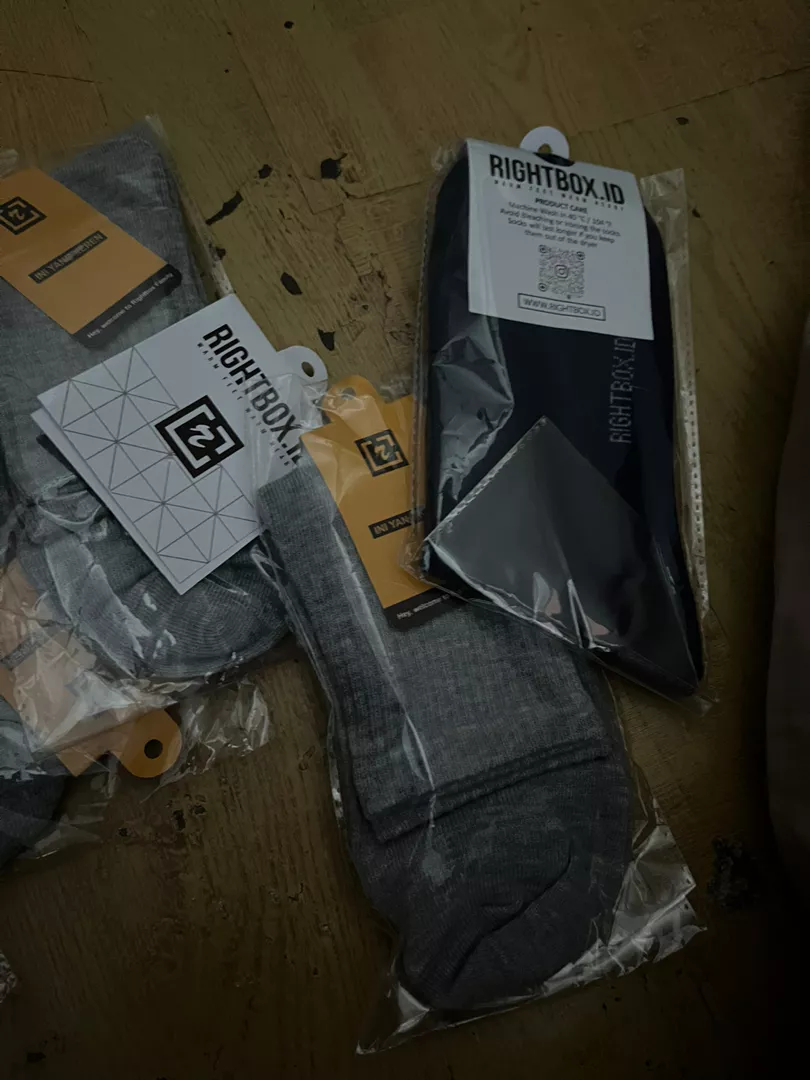Rightbox ID, Kaos Kaki Pria, Kantor Polos, Pendek Setengah Betis, One Size Dewasa - Foto ulasan pembeli