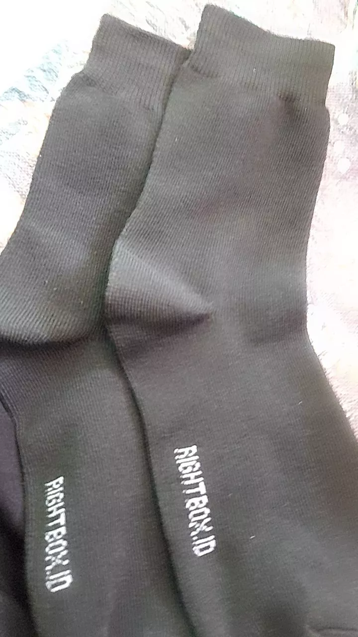 Rightbox ID, Kaos Kaki Pria, Kantor Polos, Pendek Setengah Betis, One Size Dewasa - Foto ulasan pembeli