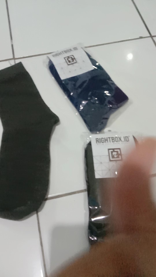 Rightbox ID, Kaos Kaki Pria, Kantor Polos, Pendek Setengah Betis, One Size Dewasa - Foto ulasan pembeli
