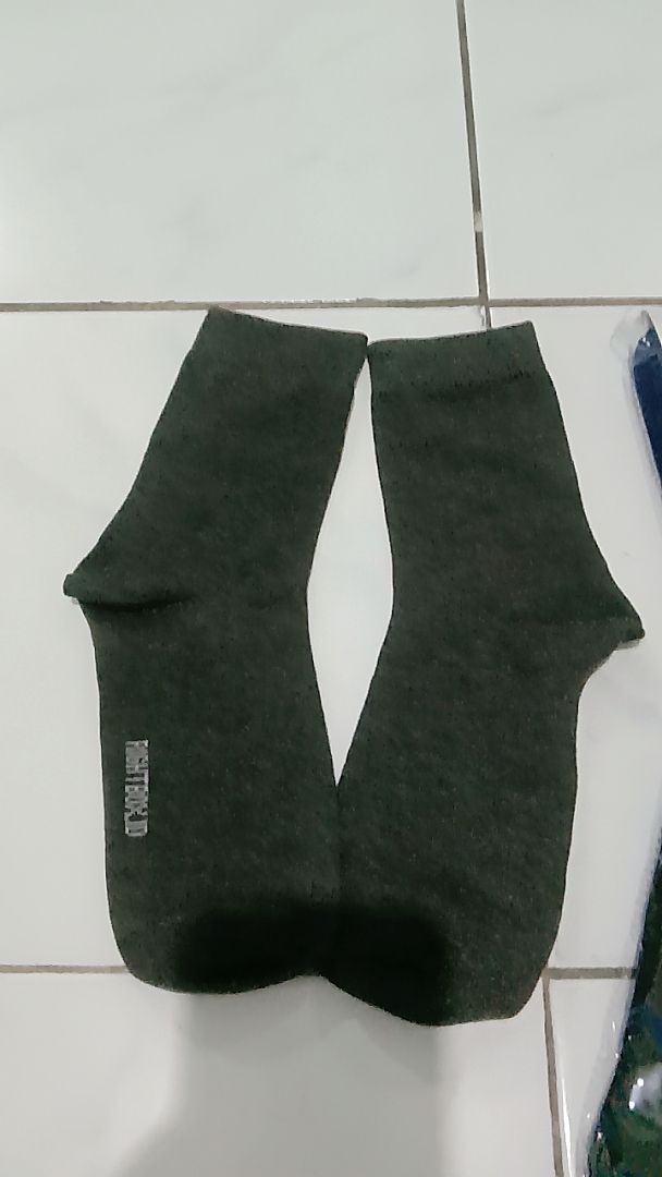 Rightbox ID, Kaos Kaki Pria, Kantor Polos, Pendek Setengah Betis, One Size Dewasa - Foto ulasan pembeli