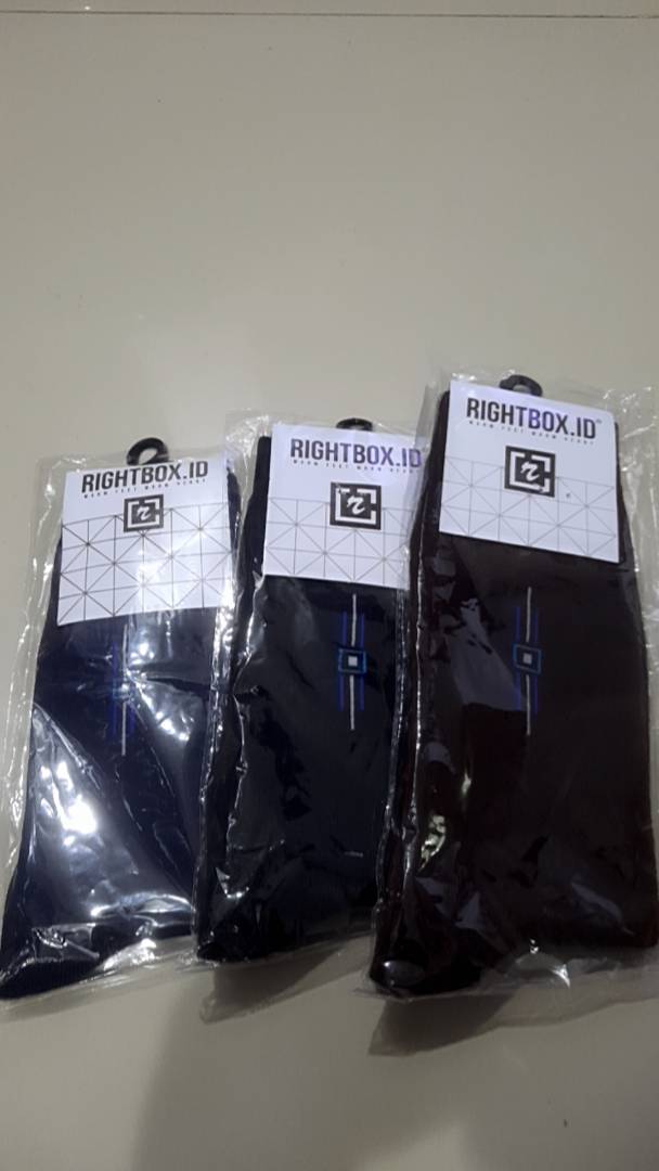 Rightbox, Paket 3 Pasang Kaos Kaki Kantor Rightbox, Motif Minimalis, Allsize Dewasa - Foto ulasan pembeli