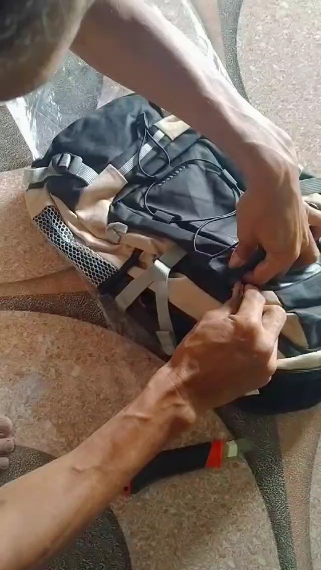 RTM Laptop Backpack 13089 + Free Raincover - Foto ulasan pembeli