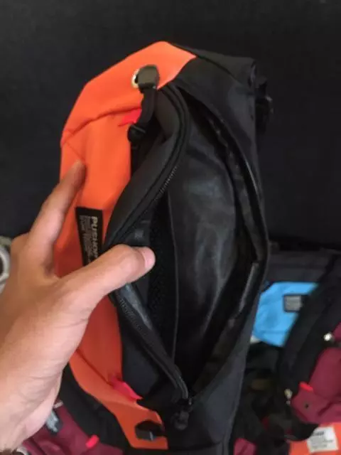 Waistbag Pushop Mini Risvalt - Foto ulasan pembeli