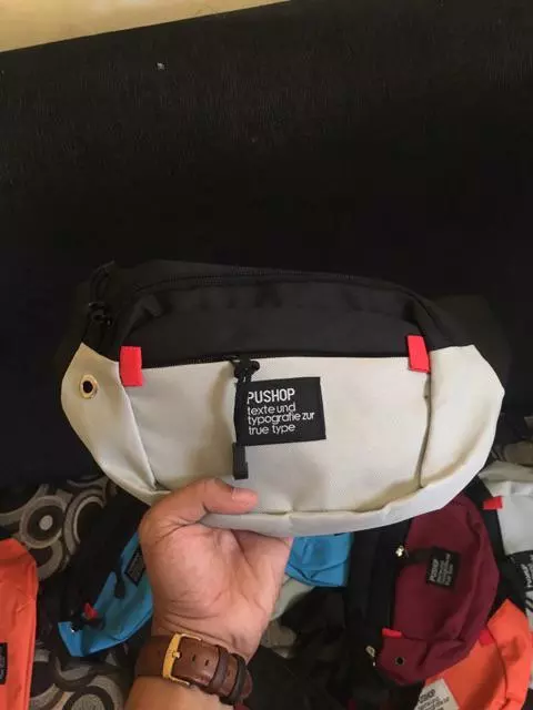 Waistbag Pushop Mini Risvalt - Foto ulasan pembeli