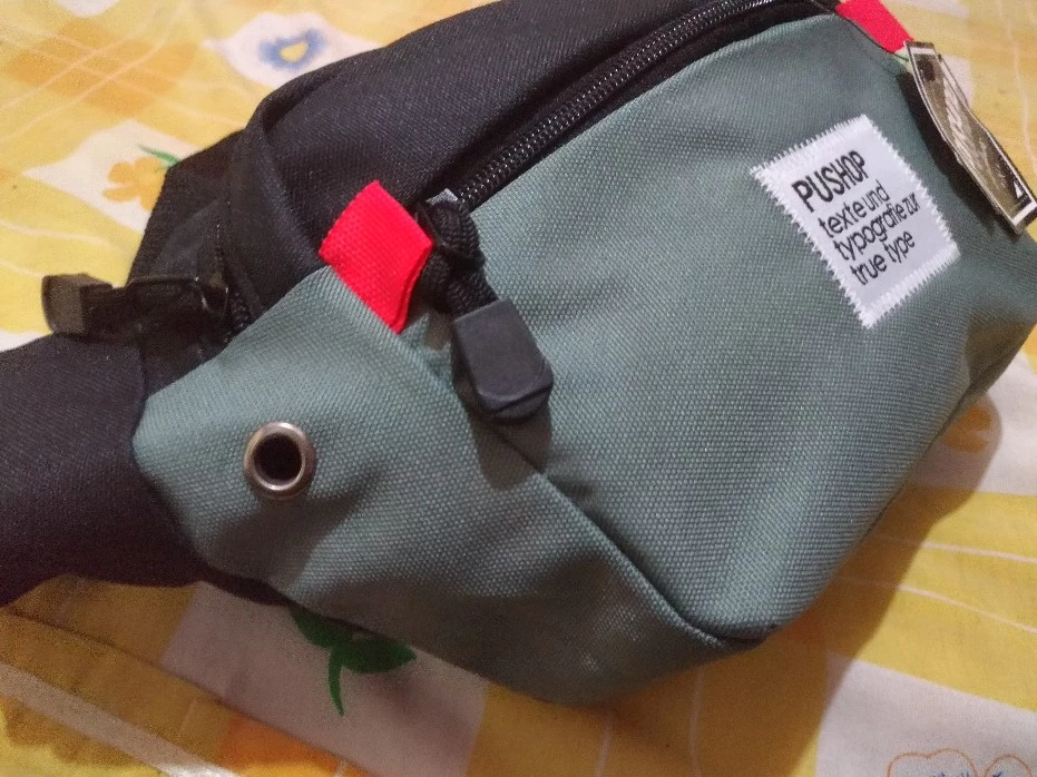 Waistbag Pushop Mini Risvalt - Foto ulasan pembeli