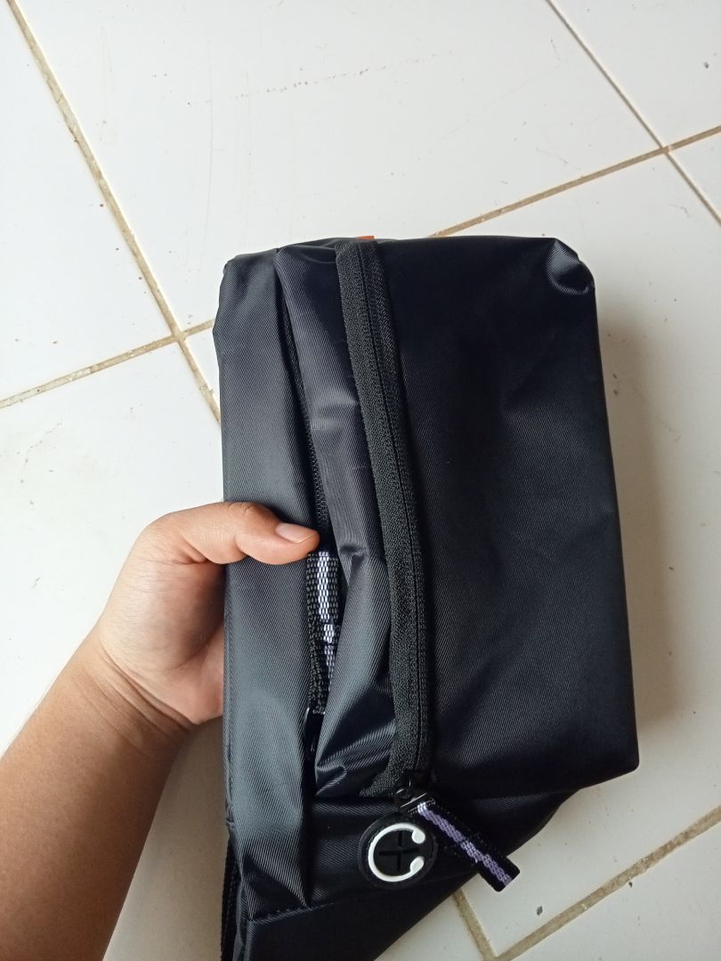 Waistbag Waterproof Pushop Asva - Foto ulasan pembeli