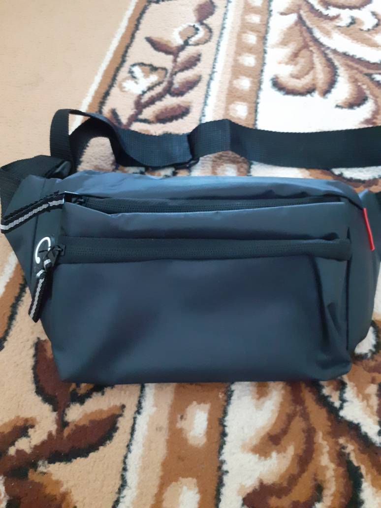 Waistbag Waterproof Pushop Asva - Foto ulasan pembeli