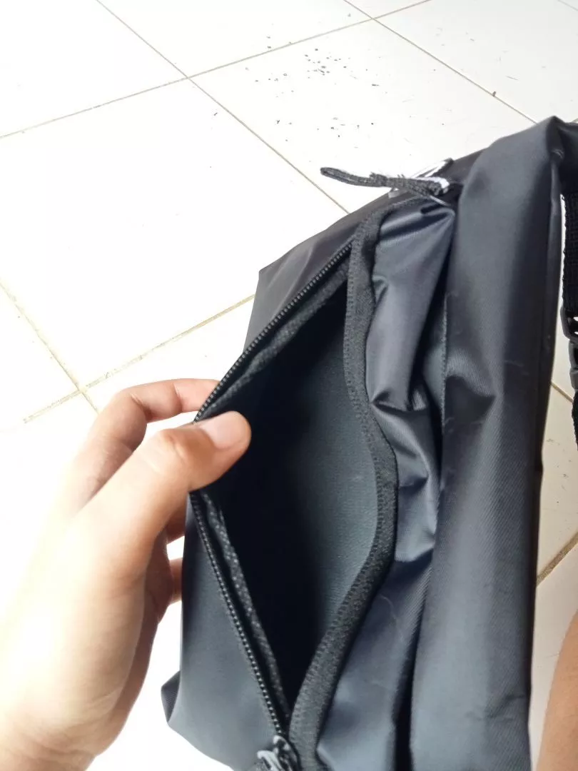 Waistbag Waterproof Pushop Asva - Foto ulasan pembeli