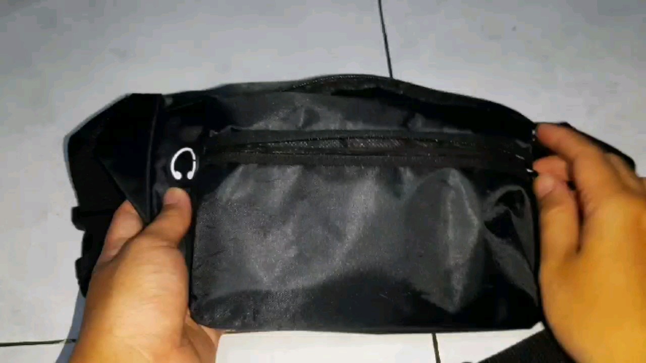 Waistbag Waterproof Pushop Asva - Foto ulasan pembeli