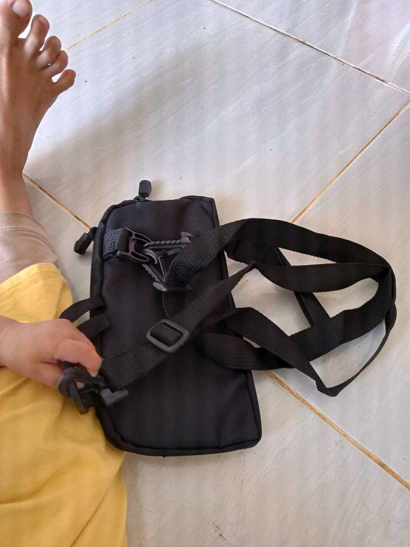 Tapaxco Tas Selempang Joy Unisex Cordura 3 Saku - Foto ulasan pembeli