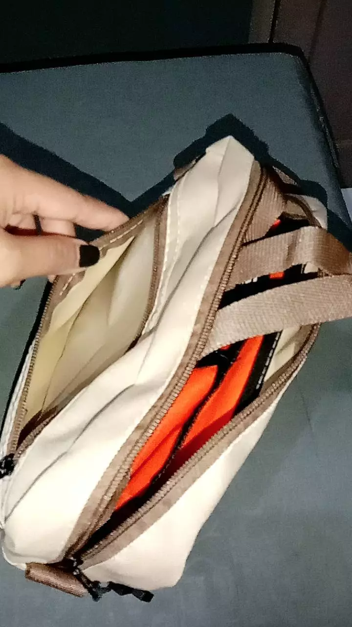 Tapaxco Tas Selempang Joy Unisex Cordura 3 Saku - Foto ulasan pembeli