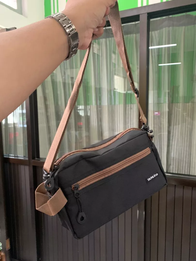 Tapaxco Tas Selempang Joy Unisex Cordura 3 Saku - Foto ulasan pembeli