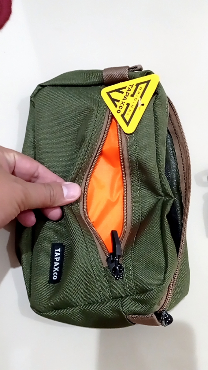Tapaxco Tas Selempang Joy Unisex Cordura 3 Saku - Foto ulasan pembeli